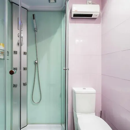 Apartamento Con Patio Junto A La Catedral By Ap