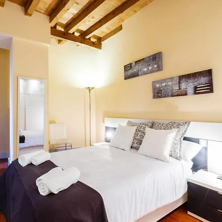 Con Patio Junto A La Catedral By Ap Apartment *